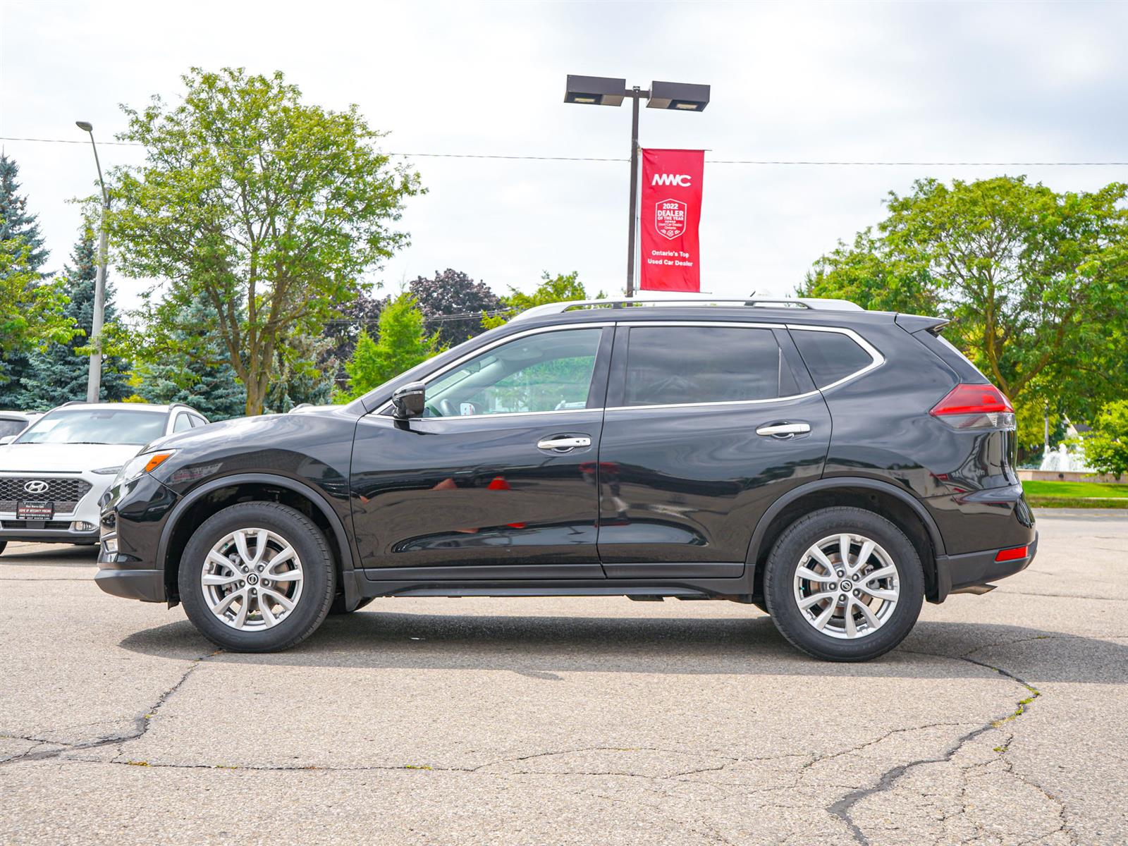 used 2018 Nissan Rogue car, priced at $19,793