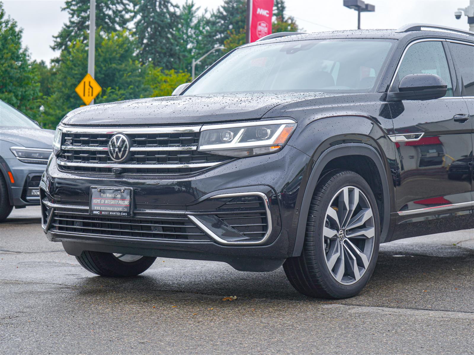 used 2022 Volkswagen Atlas car, priced at $40,991