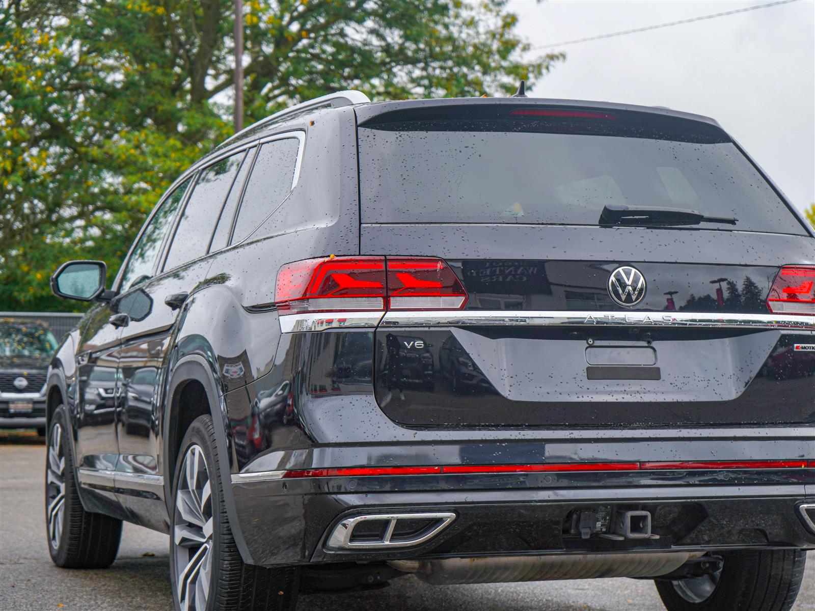 used 2022 Volkswagen Atlas car, priced at $40,991