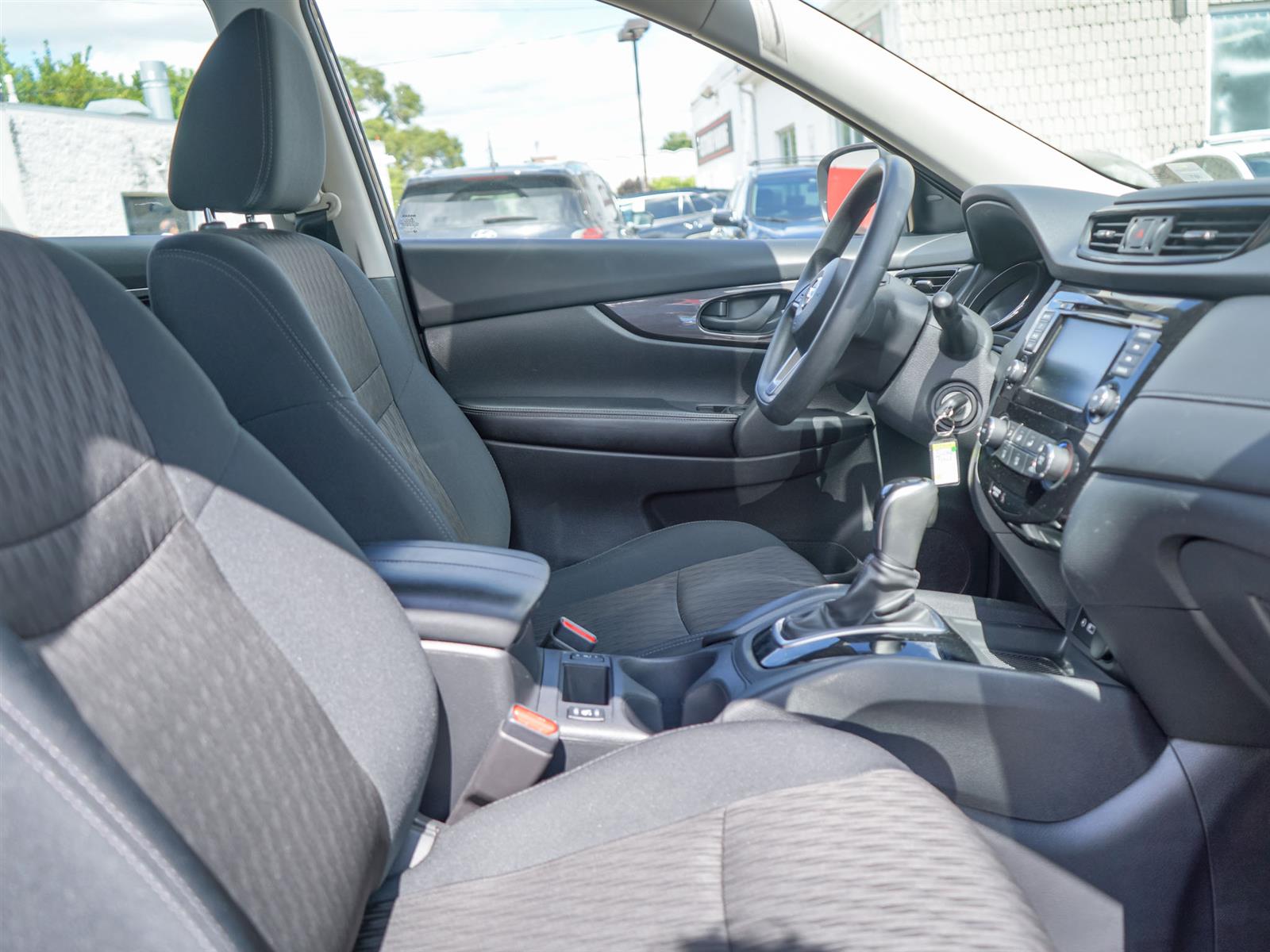 used 2019 Nissan Rogue car, priced at $17,882