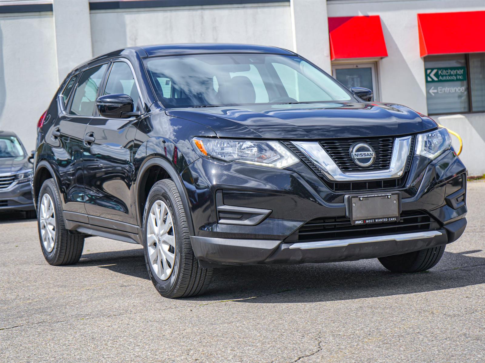 used 2019 Nissan Rogue car, priced at $17,882