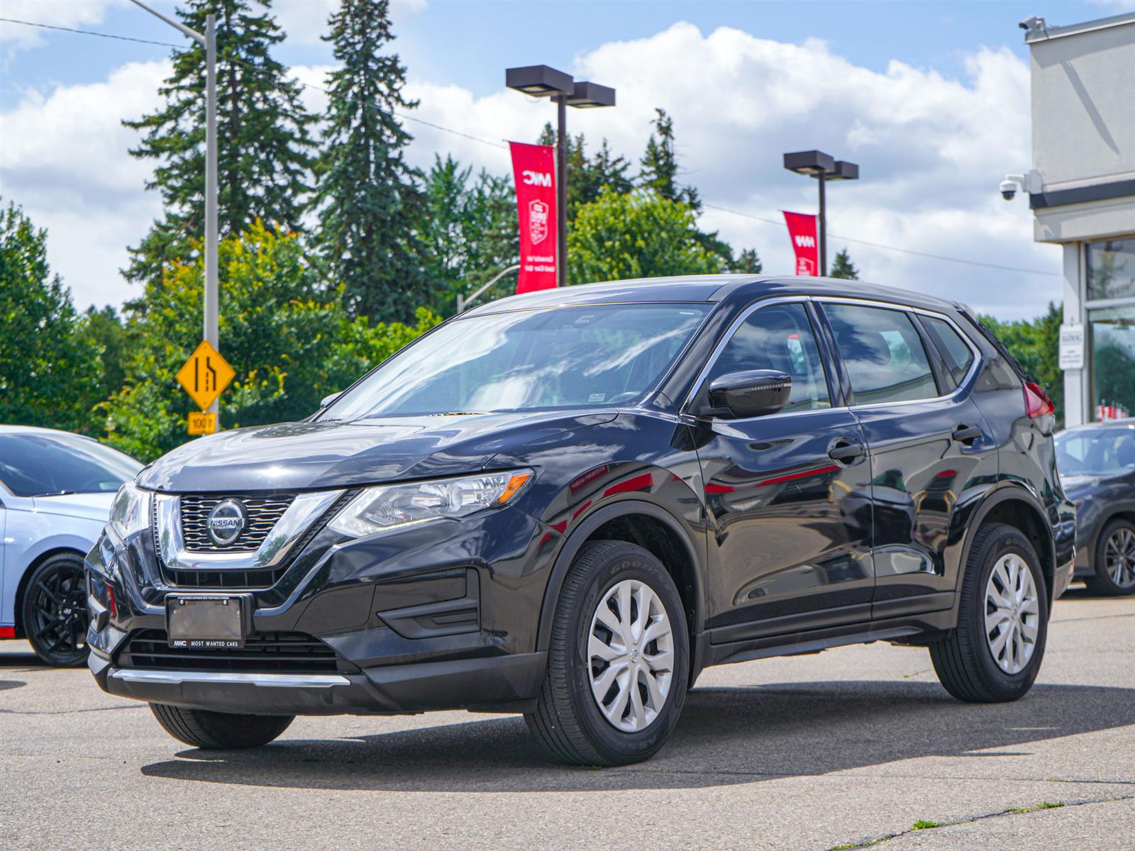 used 2019 Nissan Rogue car, priced at $17,882