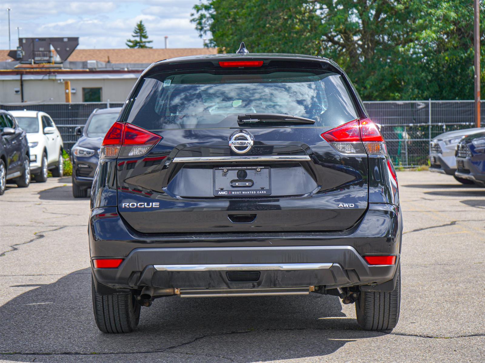 used 2019 Nissan Rogue car, priced at $17,882