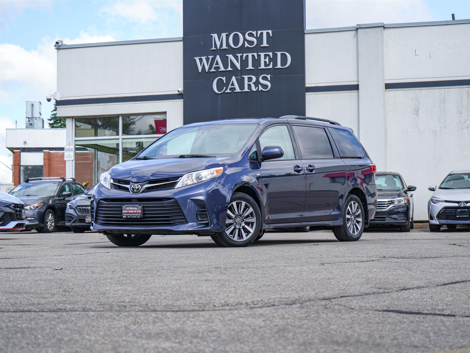 used 2020 Toyota Sienna car, priced at $30,494