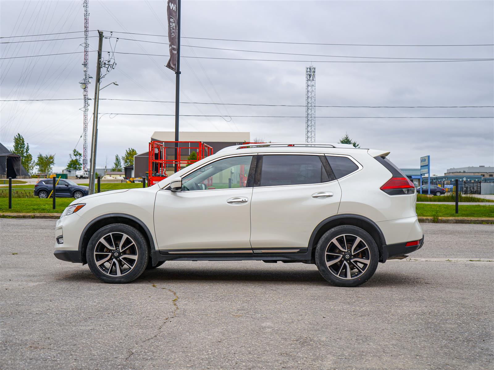 used 2018 Nissan Rogue car, priced at $21,492