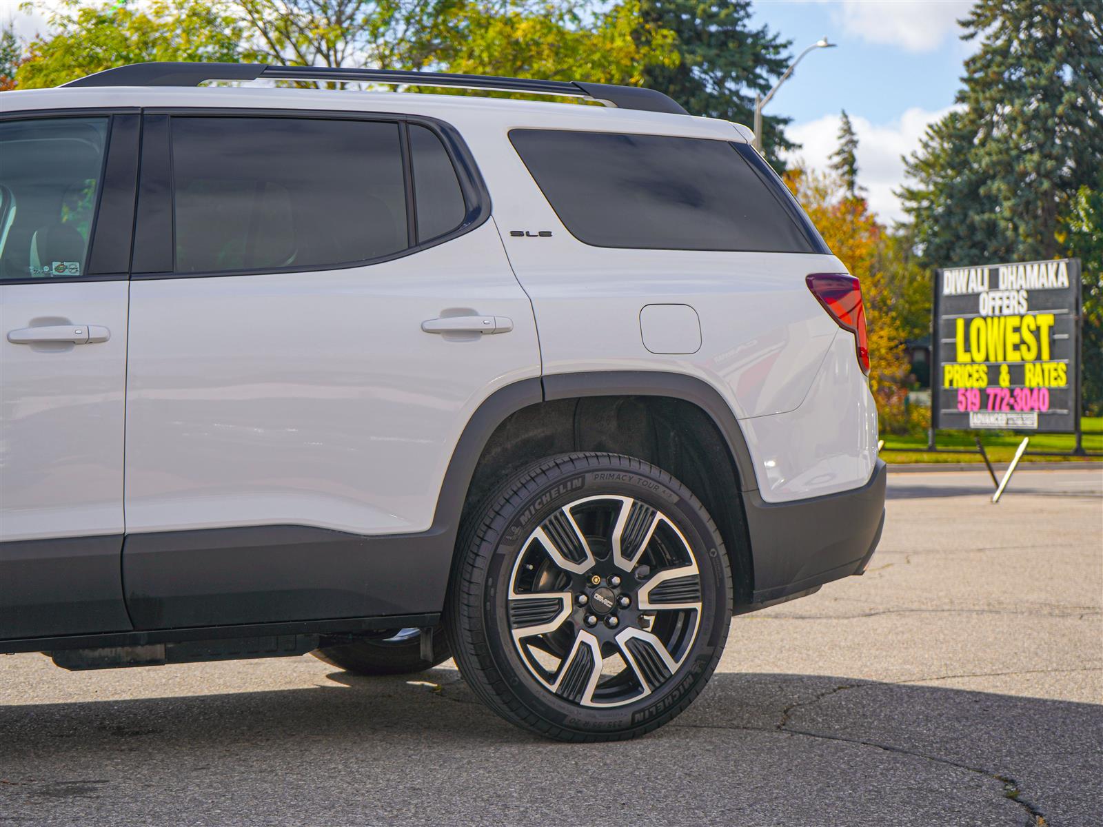 used 2021 GMC Acadia car, priced at $32,492