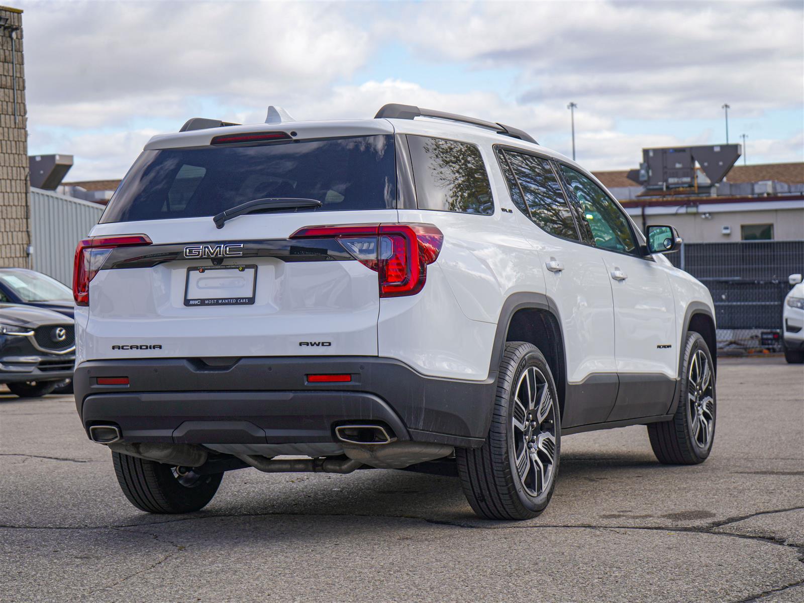 used 2021 GMC Acadia car, priced at $32,492