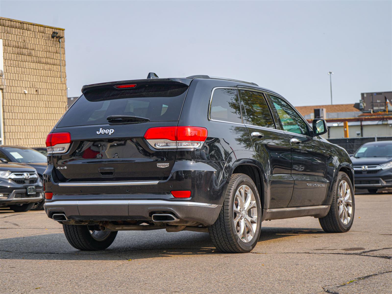 used 2019 Jeep Grand Cherokee car, priced at $29,963