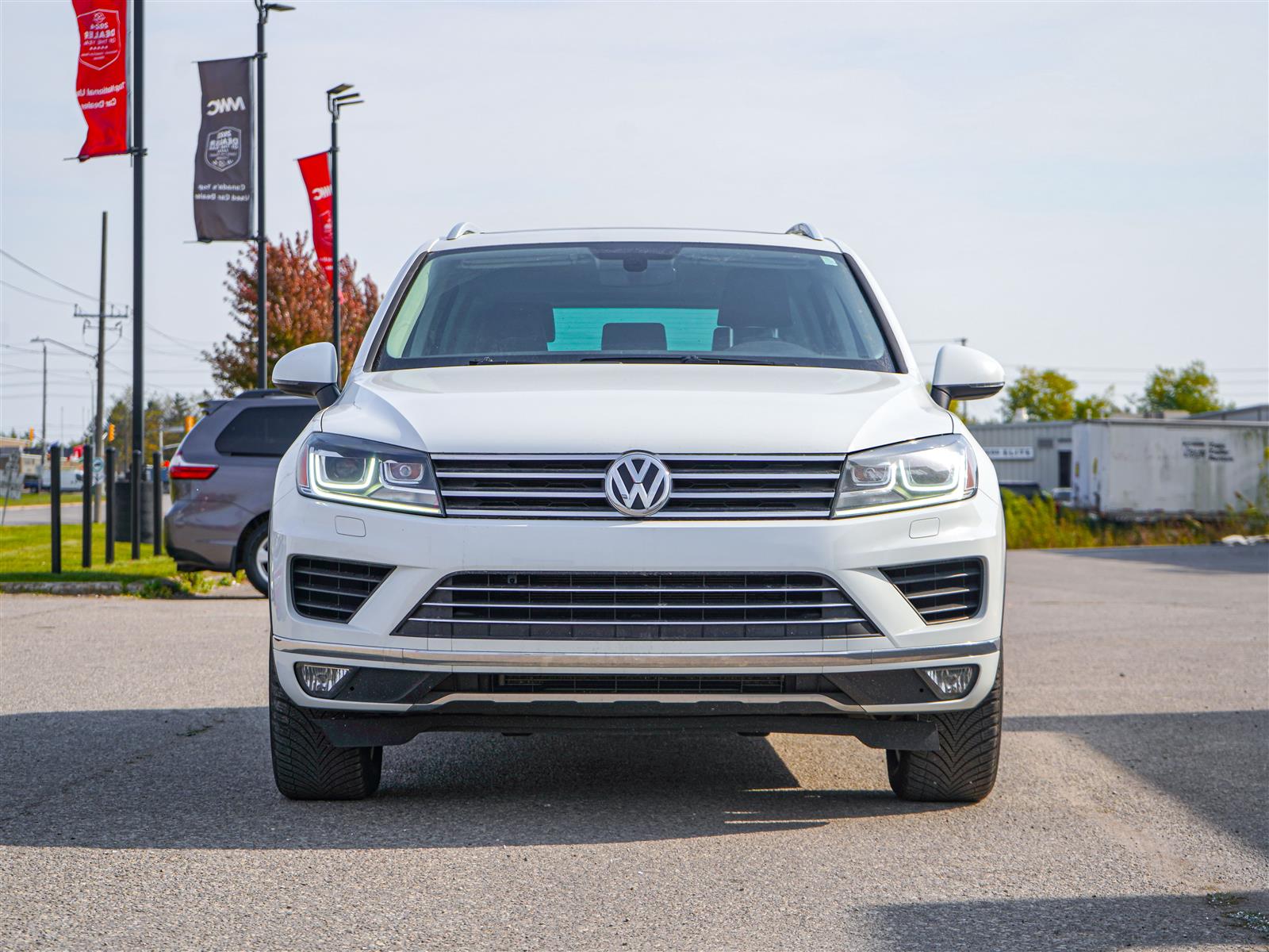 used 2017 Volkswagen Touareg car, priced at $22,494