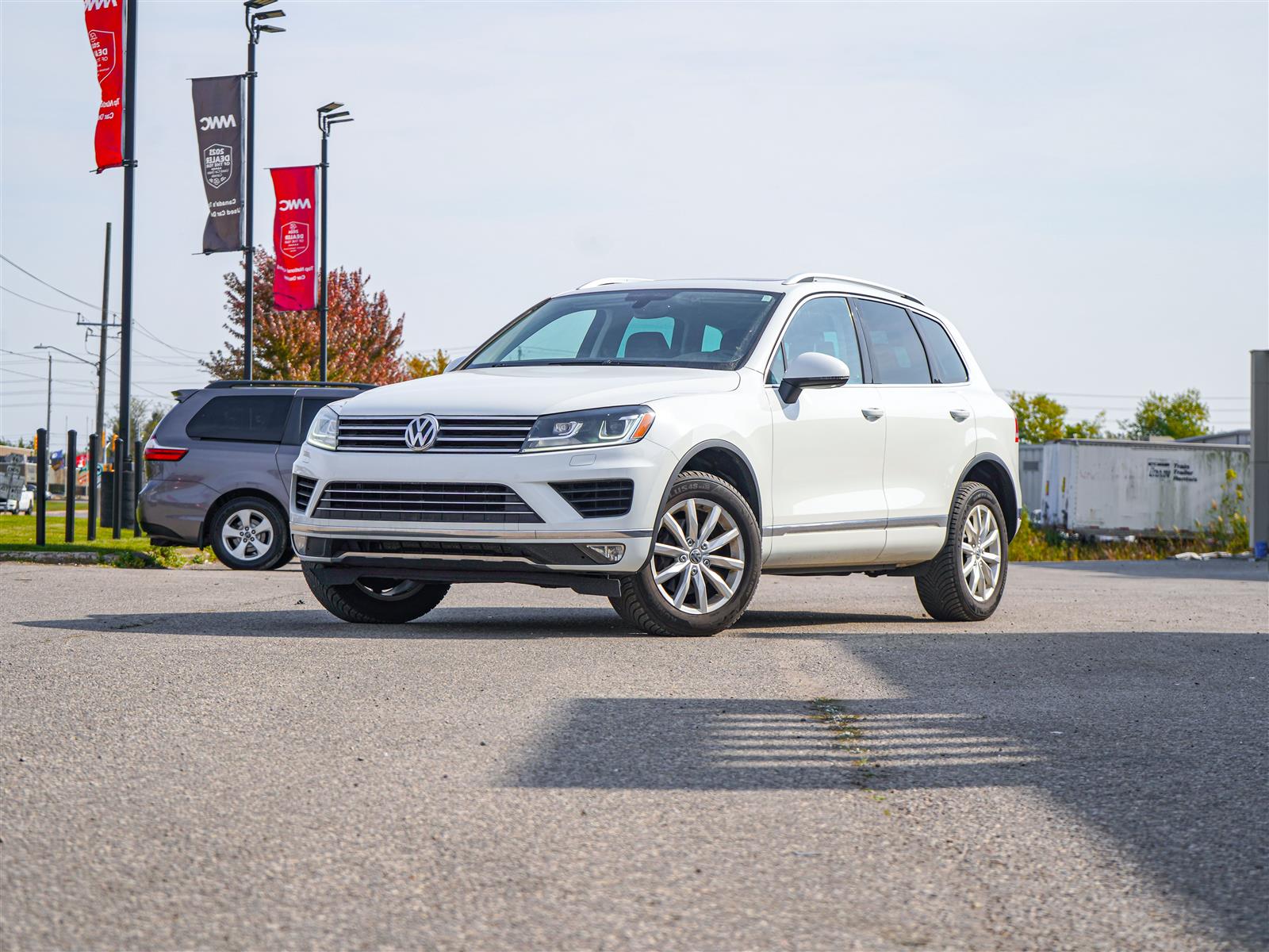 used 2017 Volkswagen Touareg car, priced at $22,494