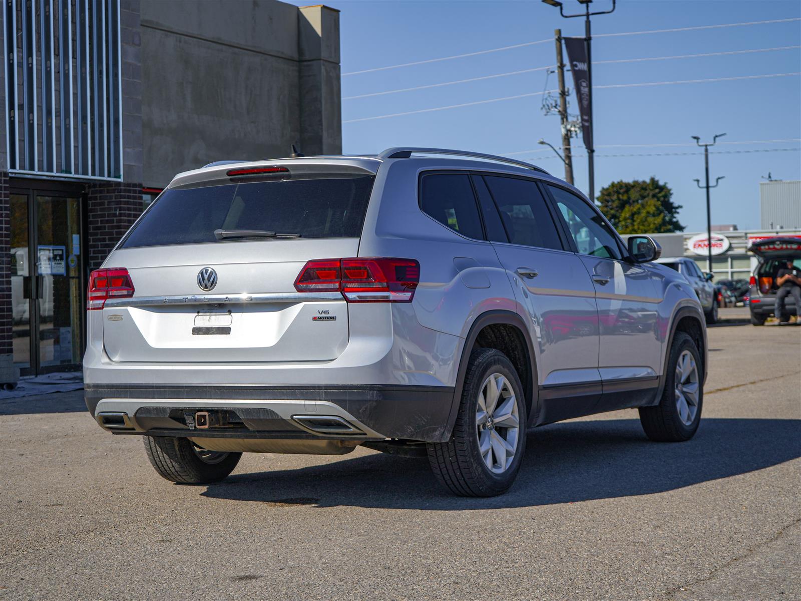 used 2018 Volkswagen Atlas car, priced at $21,493