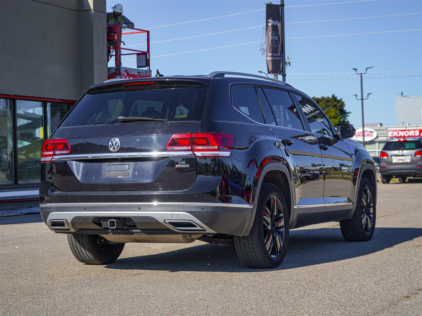 used 2019 Volkswagen Atlas car, priced at $28,692