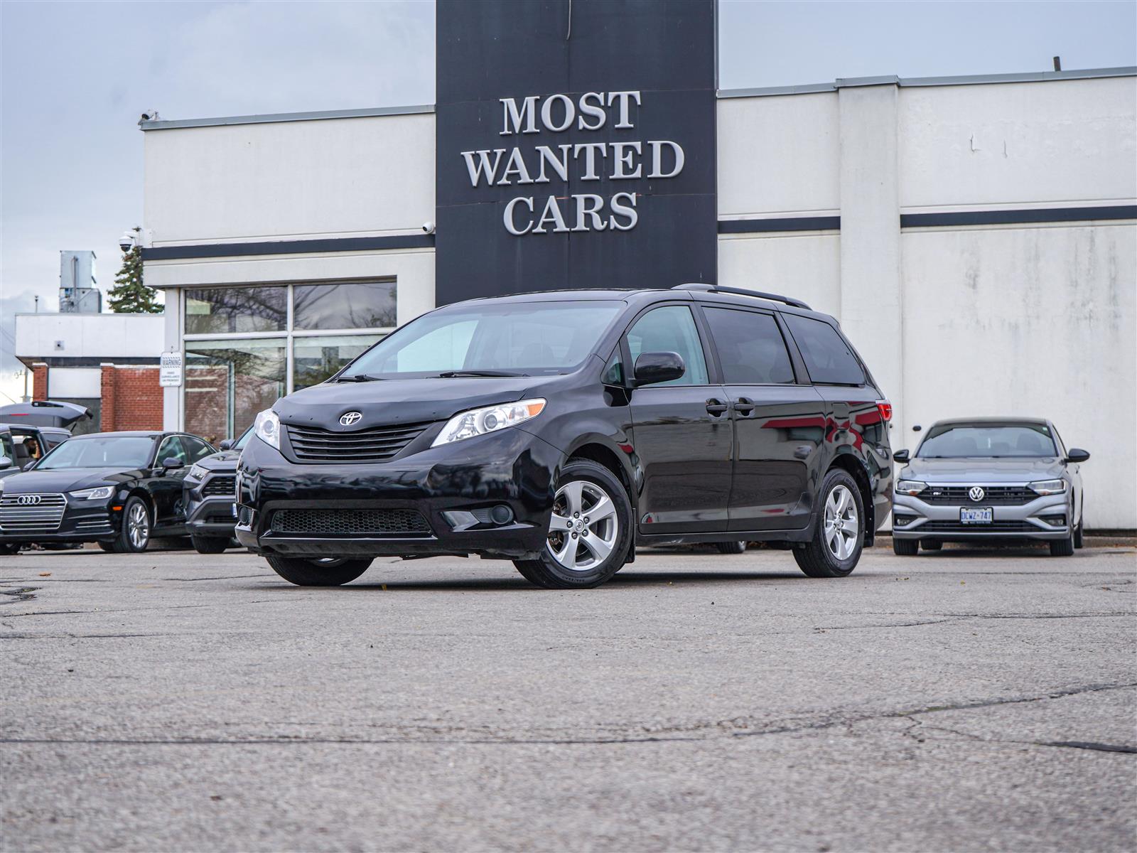 used 2017 Toyota Sienna car, priced at $24,464