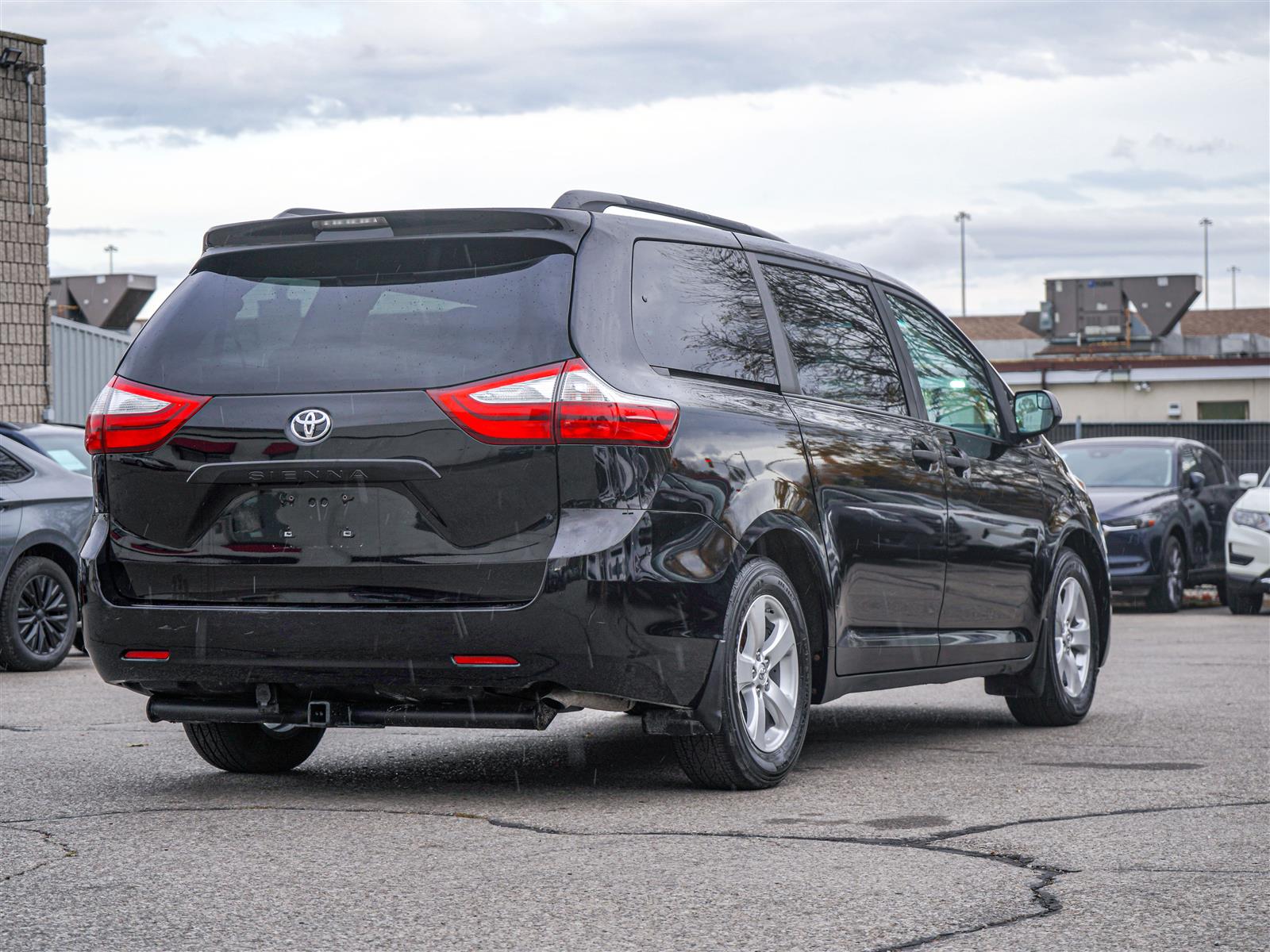 used 2017 Toyota Sienna car, priced at $24,464