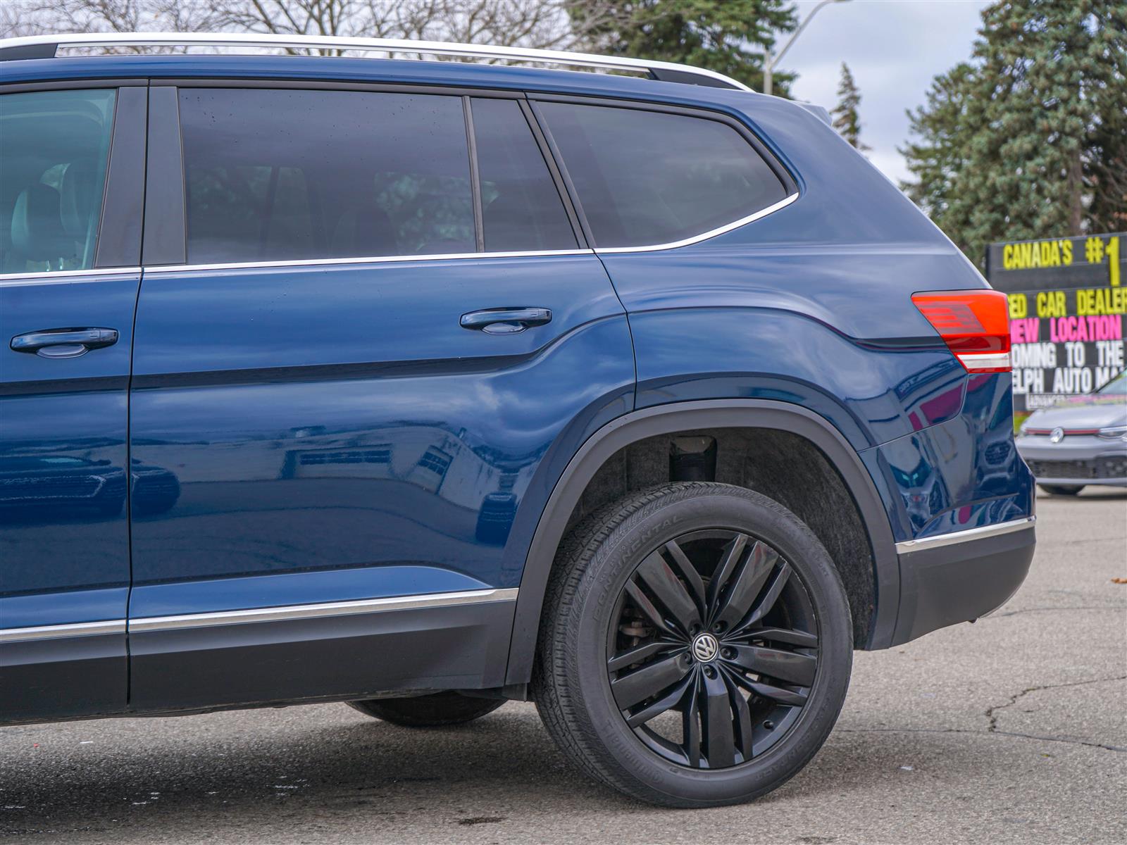 used 2018 Volkswagen Atlas car, priced at $30,792