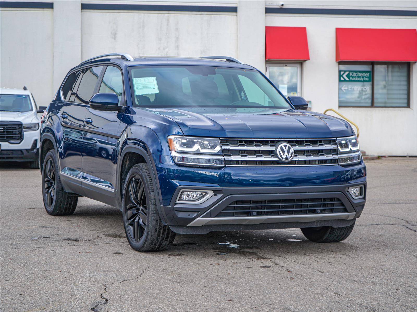 used 2018 Volkswagen Atlas car, priced at $30,792