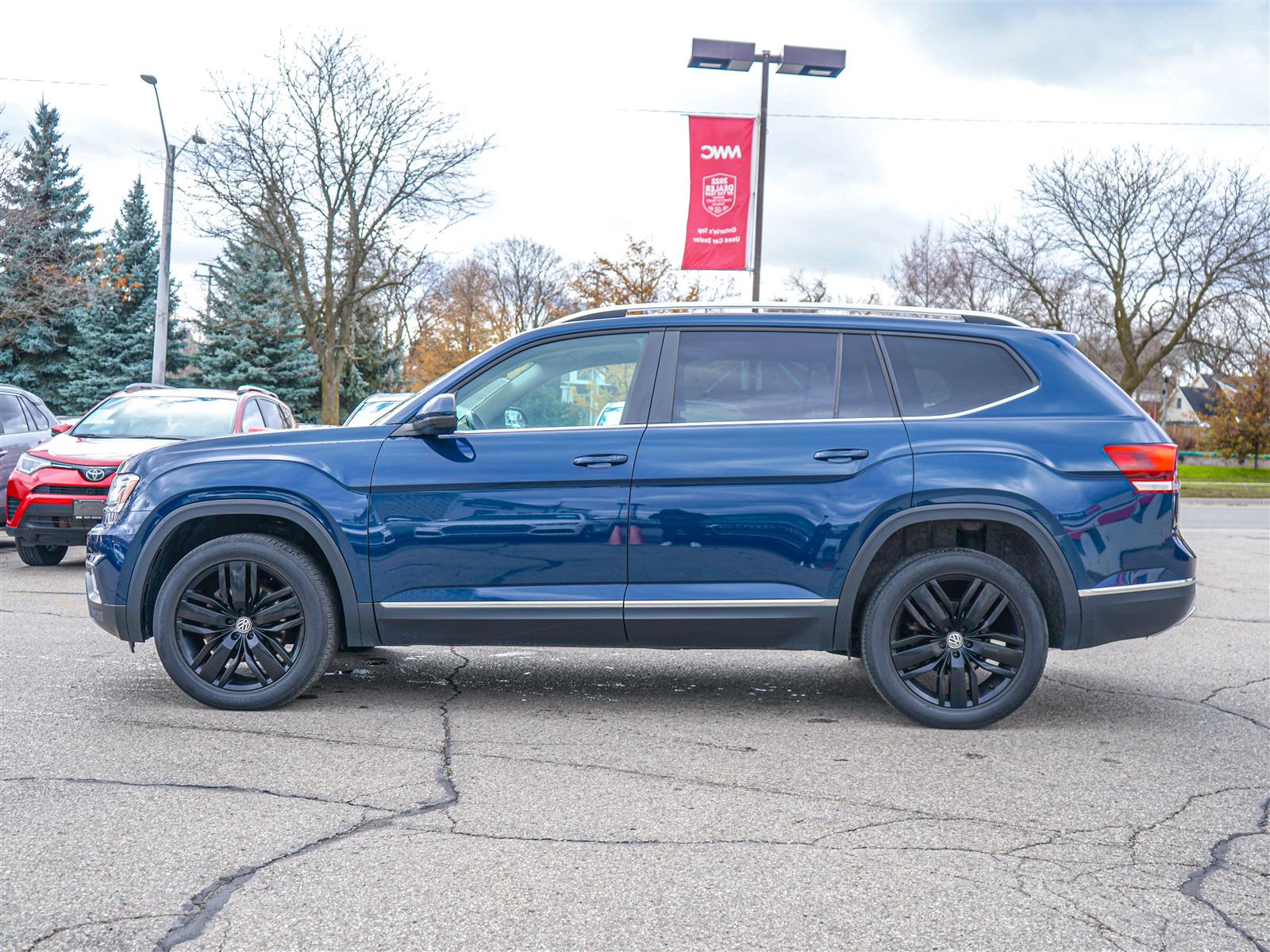 used 2018 Volkswagen Atlas car, priced at $30,792