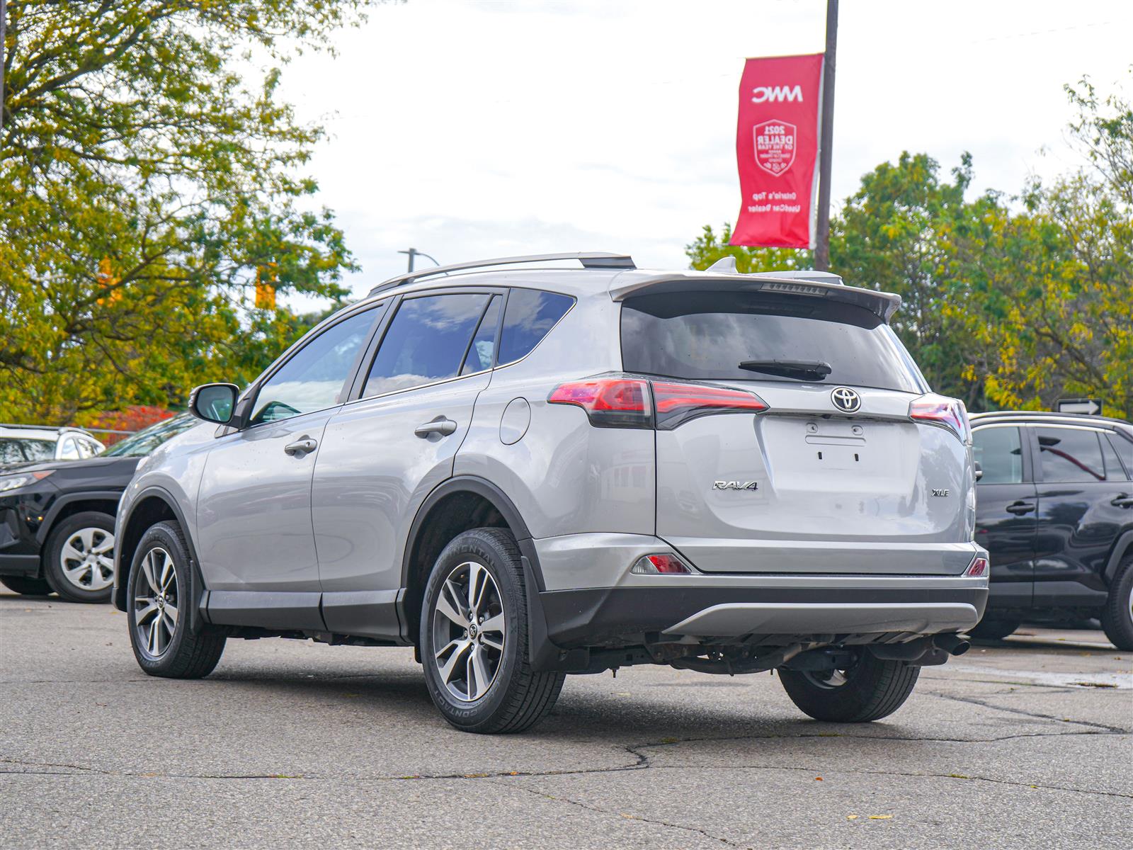 used 2018 Toyota RAV4 car, priced at $22,984