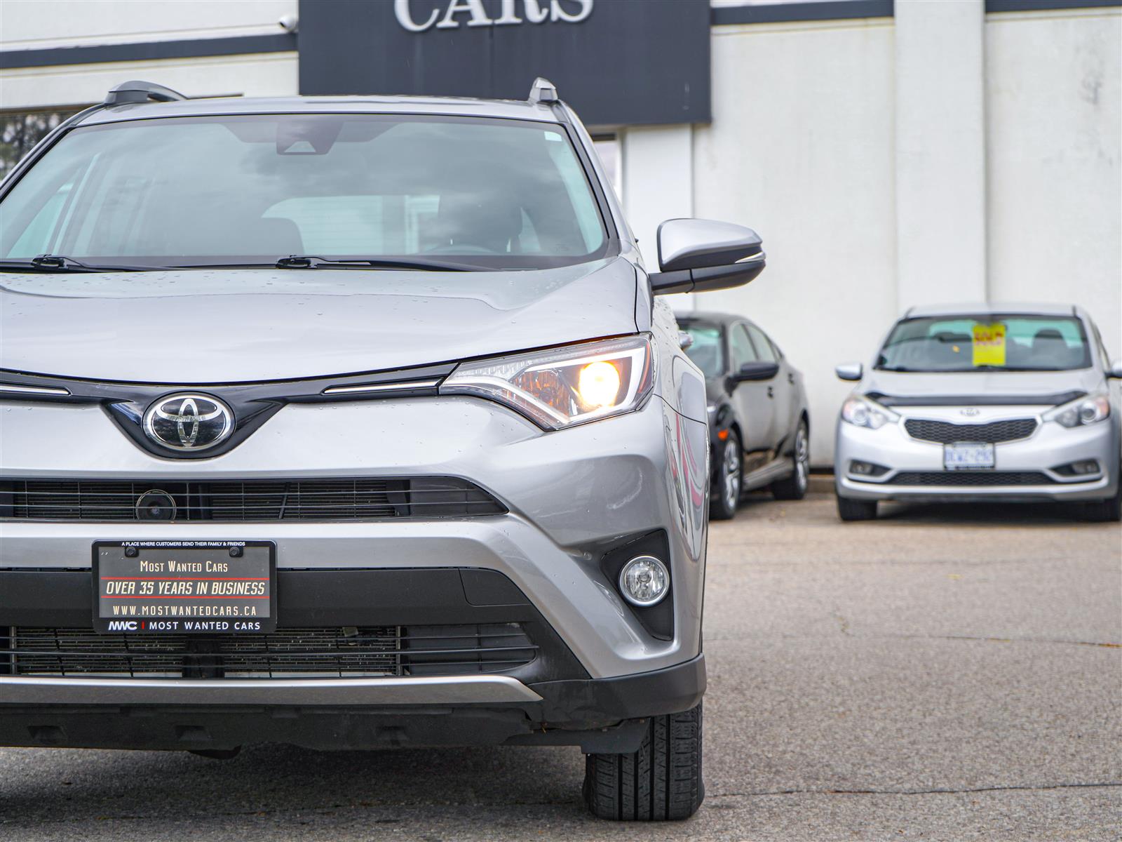 used 2018 Toyota RAV4 car, priced at $22,984