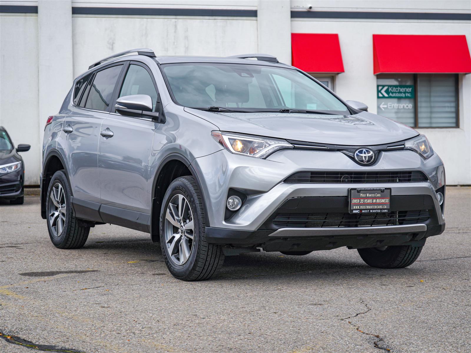 used 2018 Toyota RAV4 car, priced at $22,984