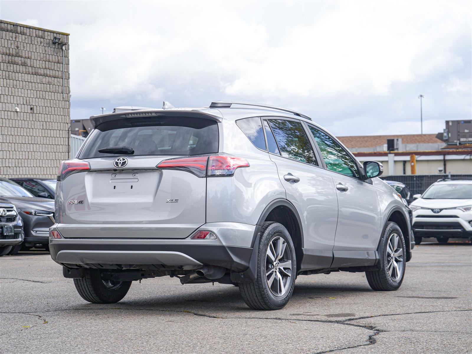 used 2018 Toyota RAV4 car, priced at $22,984