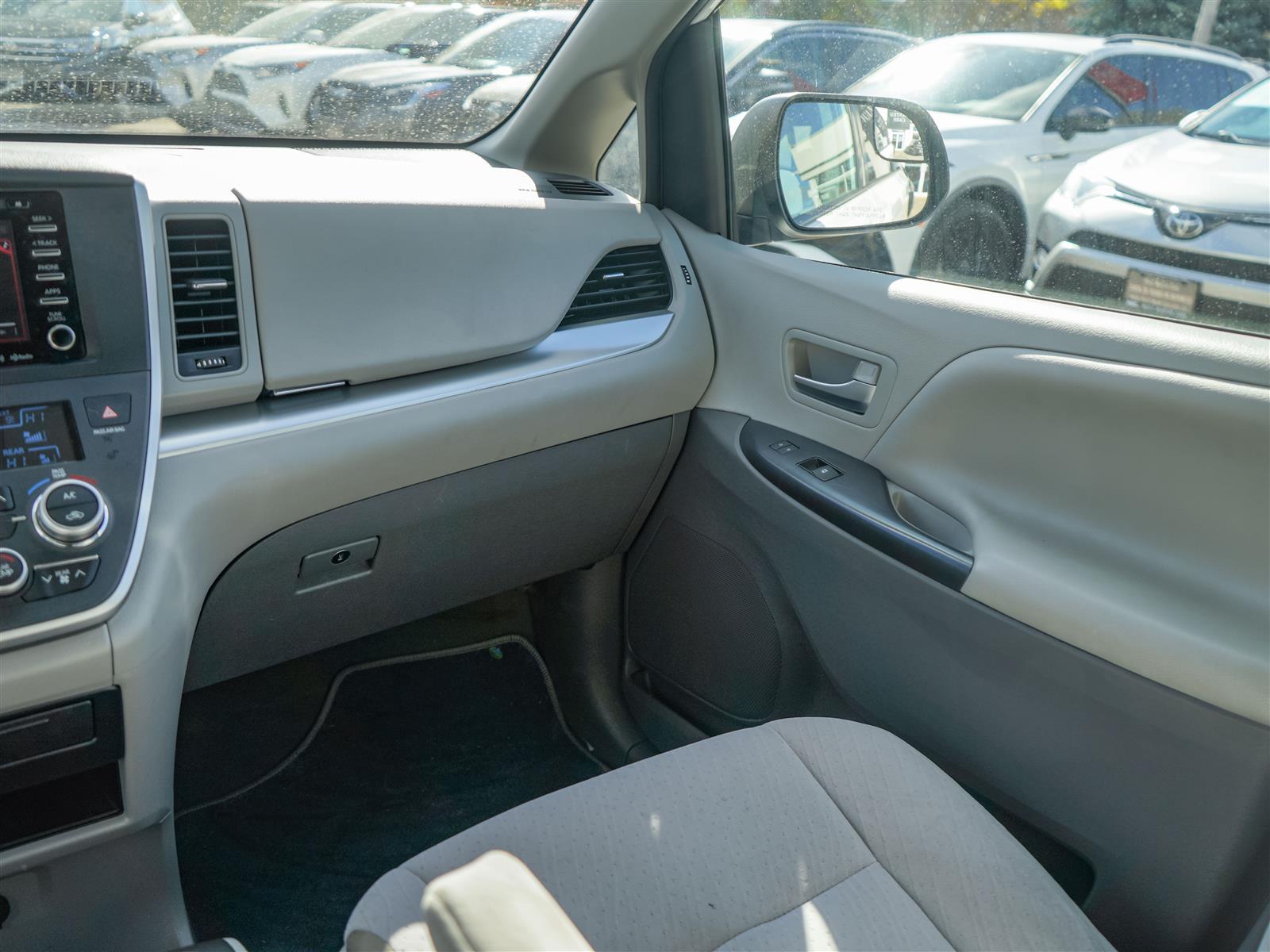 used 2020 Toyota Sienna car, priced at $28,963