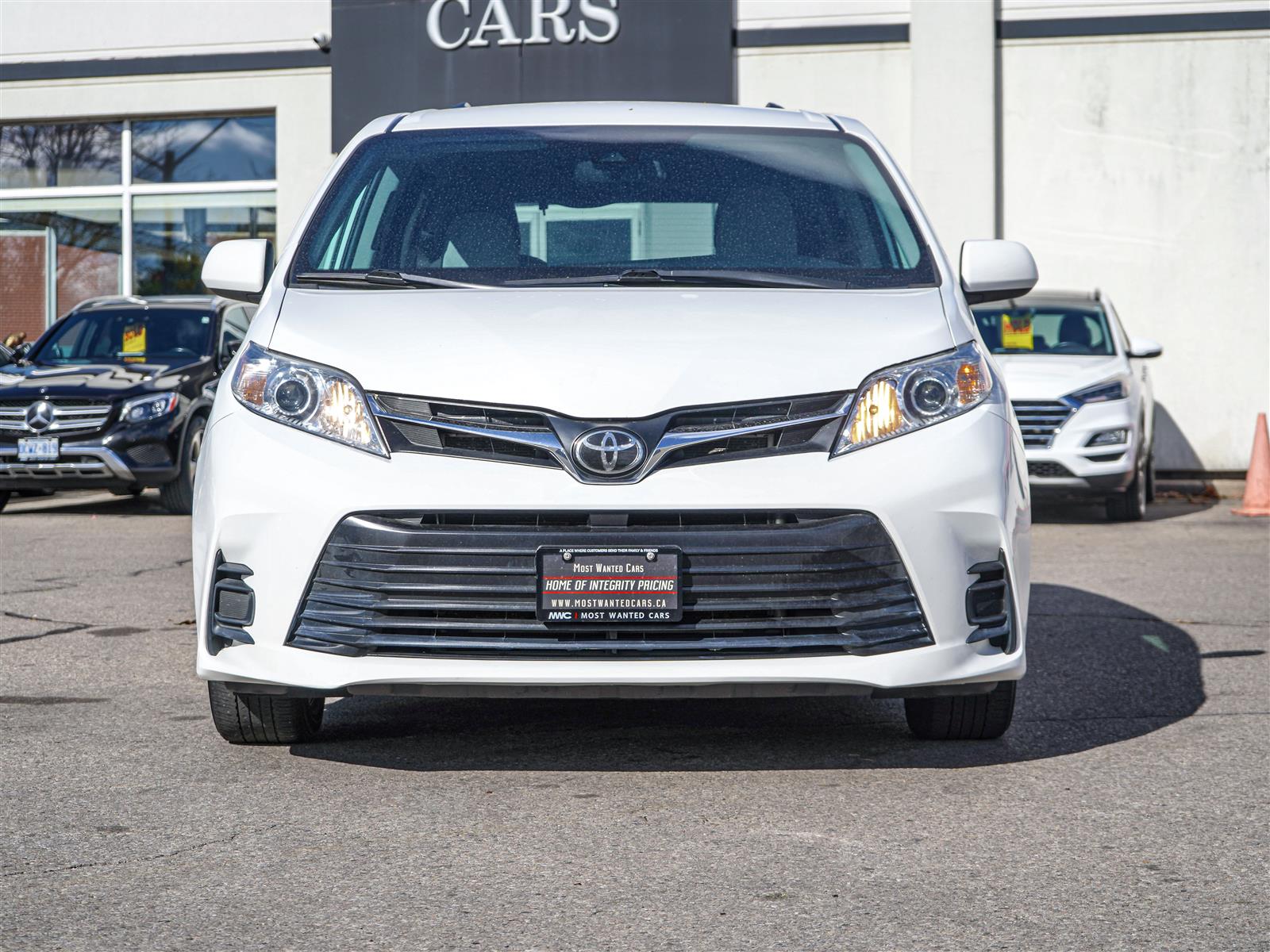 used 2020 Toyota Sienna car, priced at $28,963