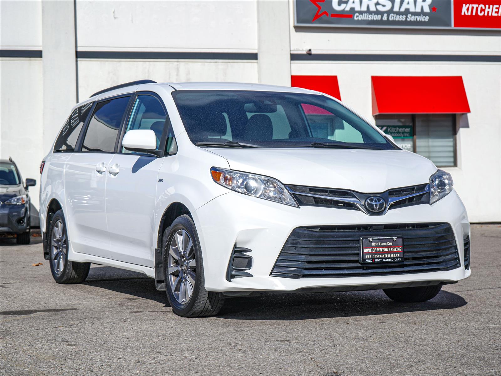 used 2020 Toyota Sienna car, priced at $28,963