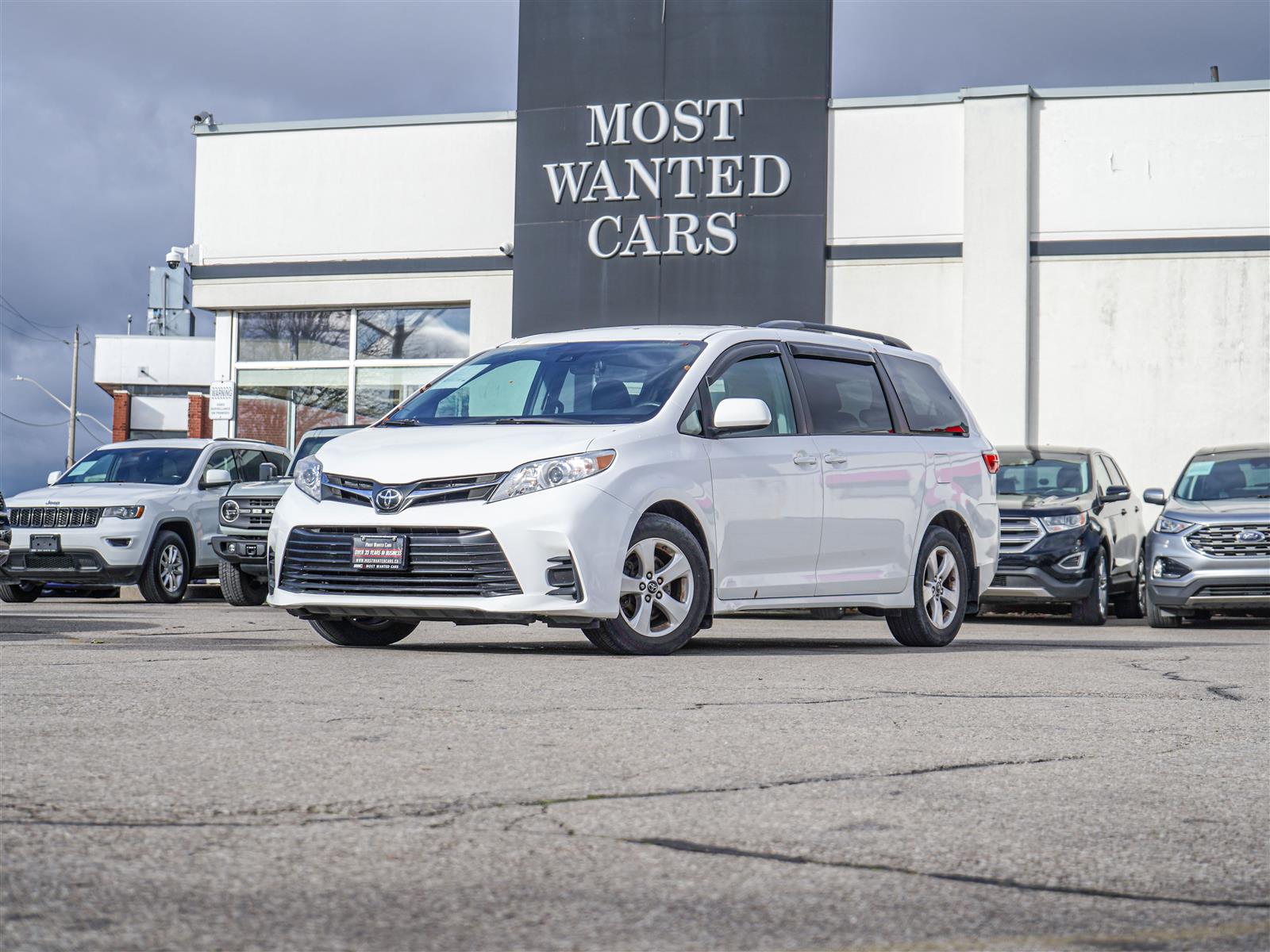 used 2018 Toyota Sienna car, priced at $28,892