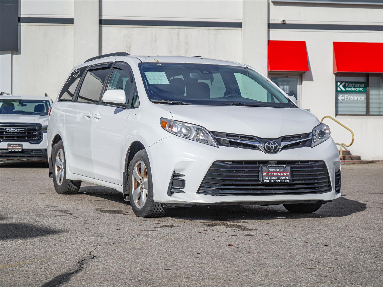 used 2018 Toyota Sienna car, priced at $28,892