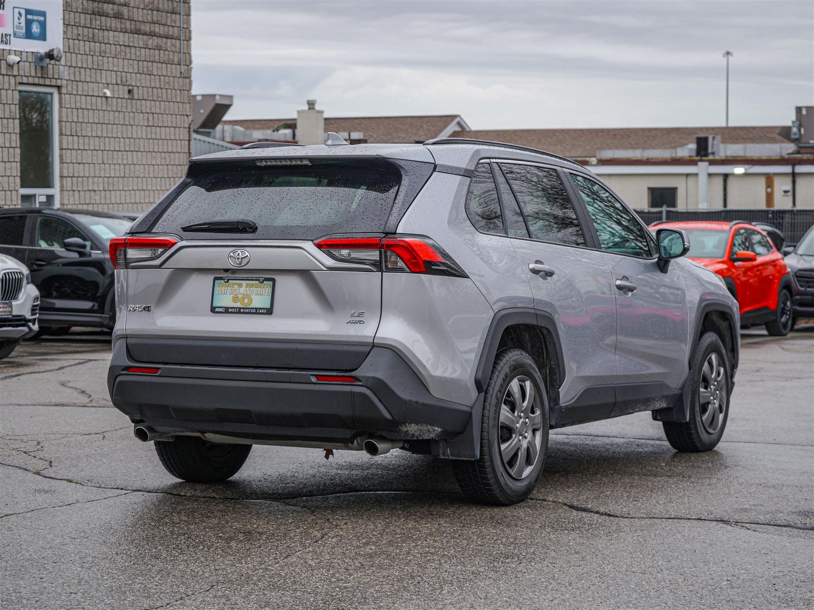 used 2021 Toyota RAV4 car, priced at $32,462