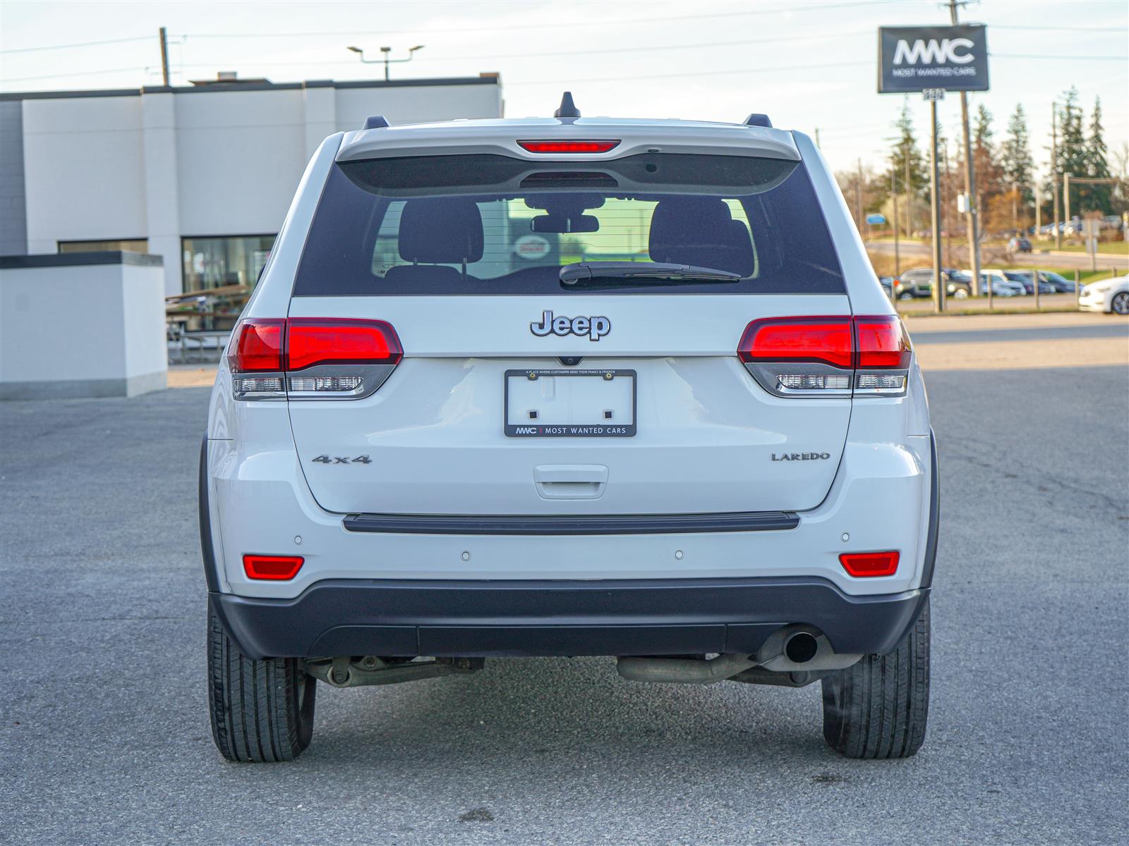 used 2020 Jeep Grand Cherokee car, priced at $27,492