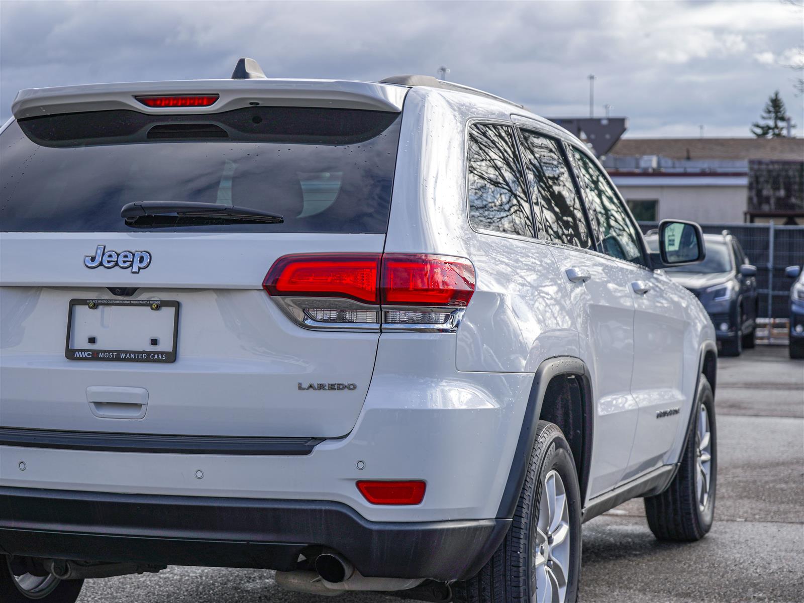 used 2020 Jeep Grand Cherokee car, priced at $27,492