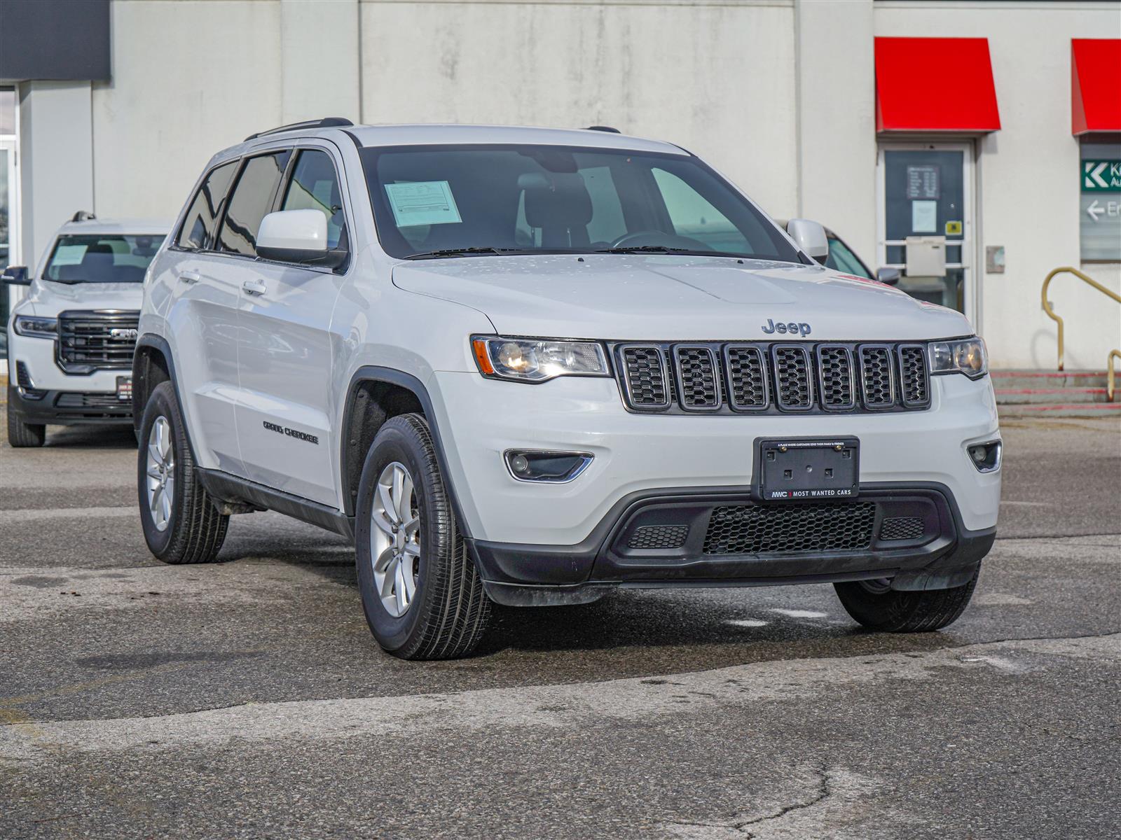 used 2020 Jeep Grand Cherokee car, priced at $27,492