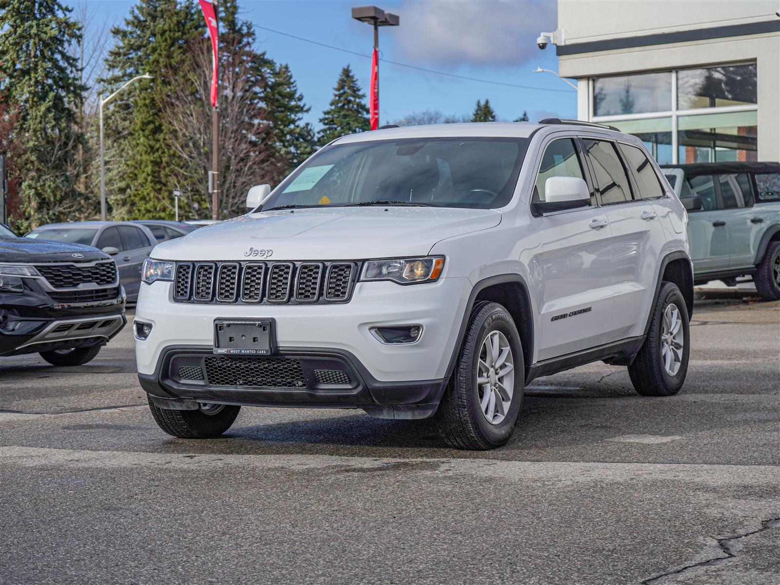 used 2020 Jeep Grand Cherokee car, priced at $27,492