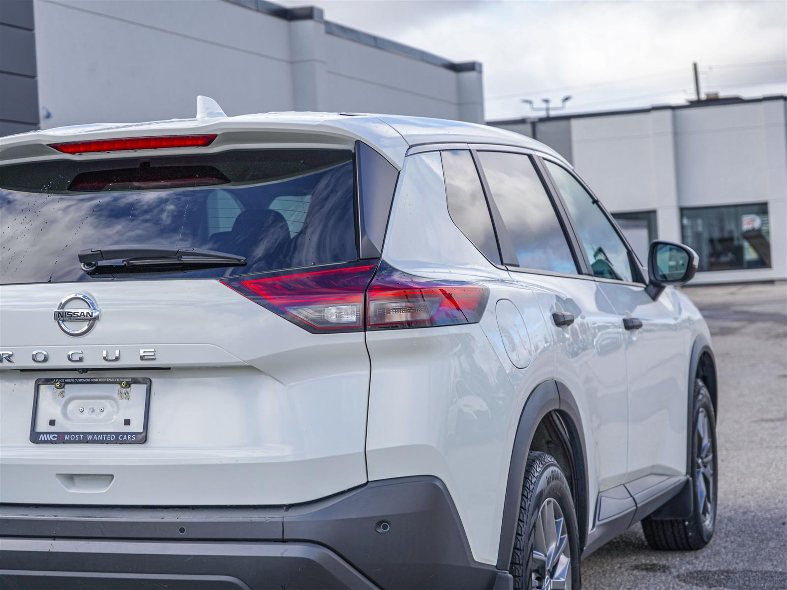 used 2021 Nissan Rogue car, priced at $22,961