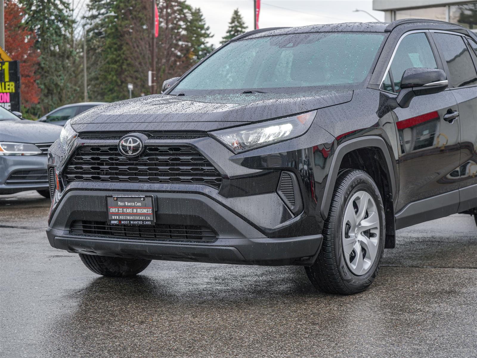 used 2020 Toyota RAV4 car, priced at $27,492