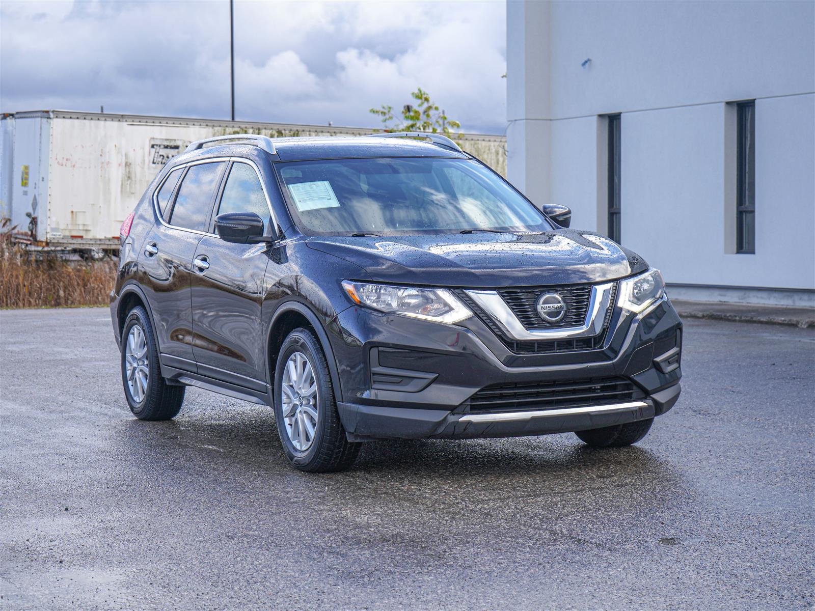 used 2020 Nissan Rogue car, priced at $22,962