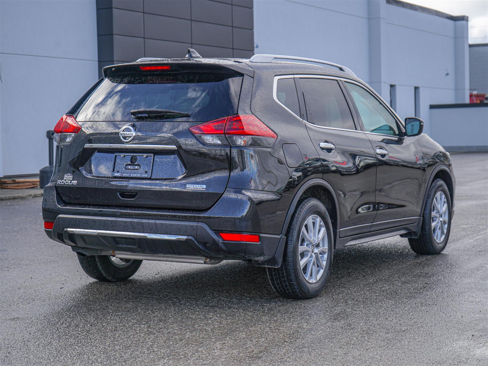 used 2020 Nissan Rogue car, priced at $22,962