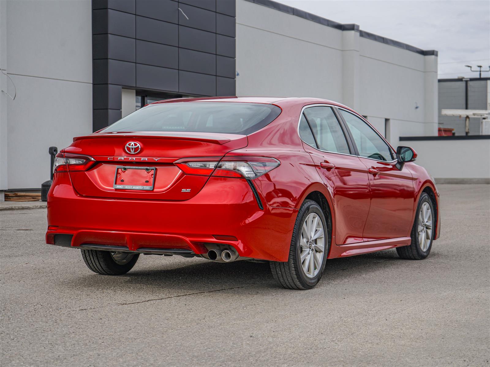 used 2021 Toyota Camry car, priced at $25,462