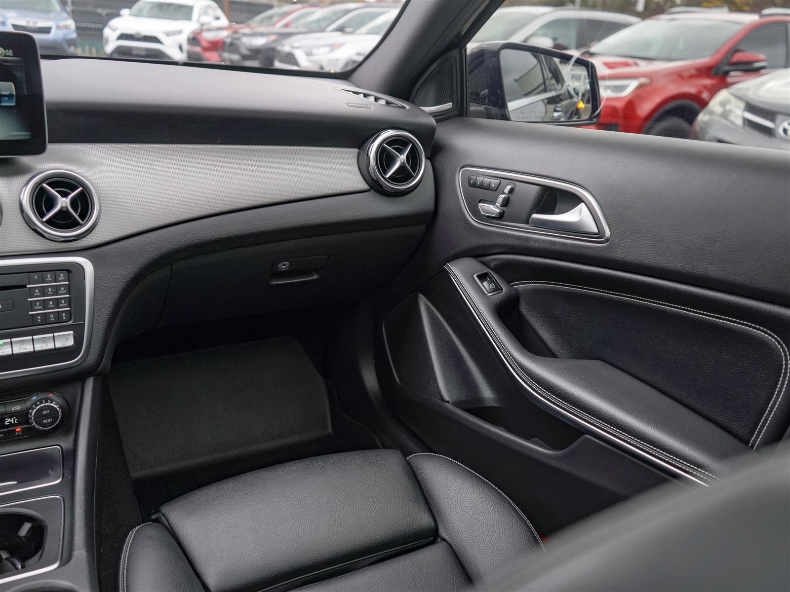 used 2020 Mercedes-Benz GLA 250 car, priced at $28,962