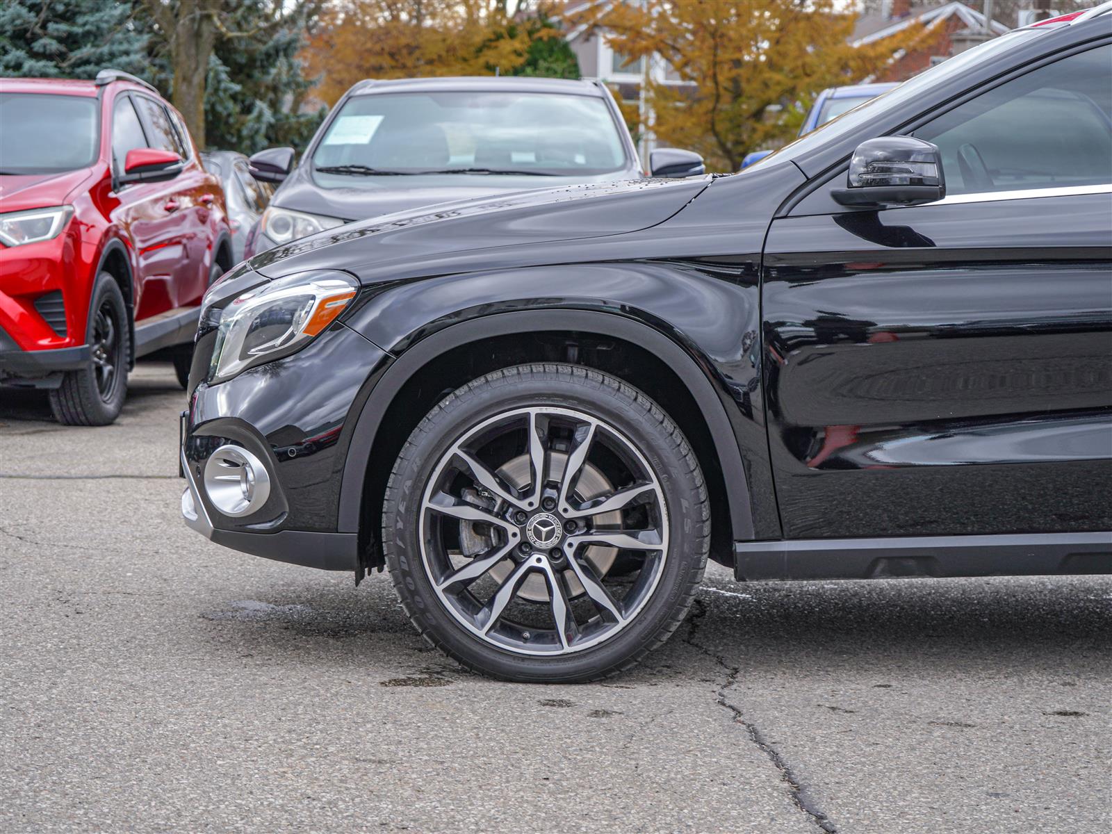 used 2020 Mercedes-Benz GLA 250 car, priced at $28,962