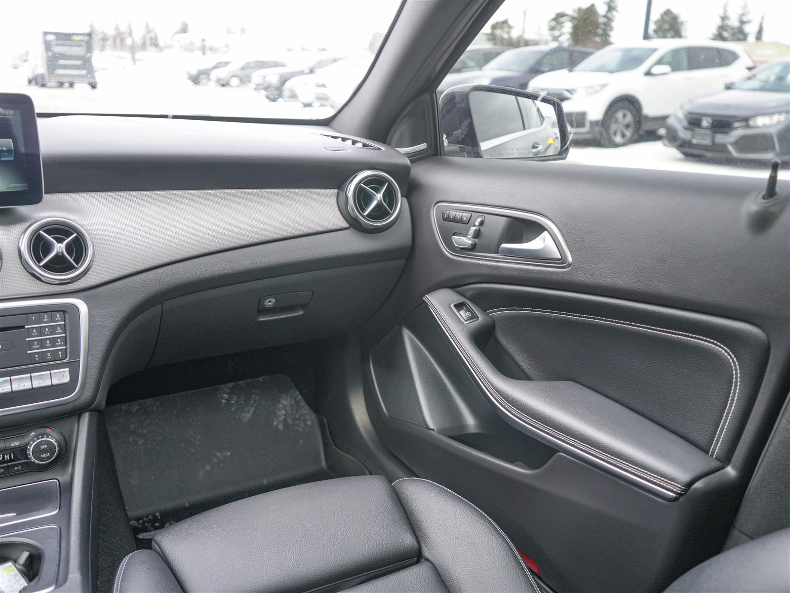 used 2020 Mercedes-Benz GLA 250 car, priced at $28,752