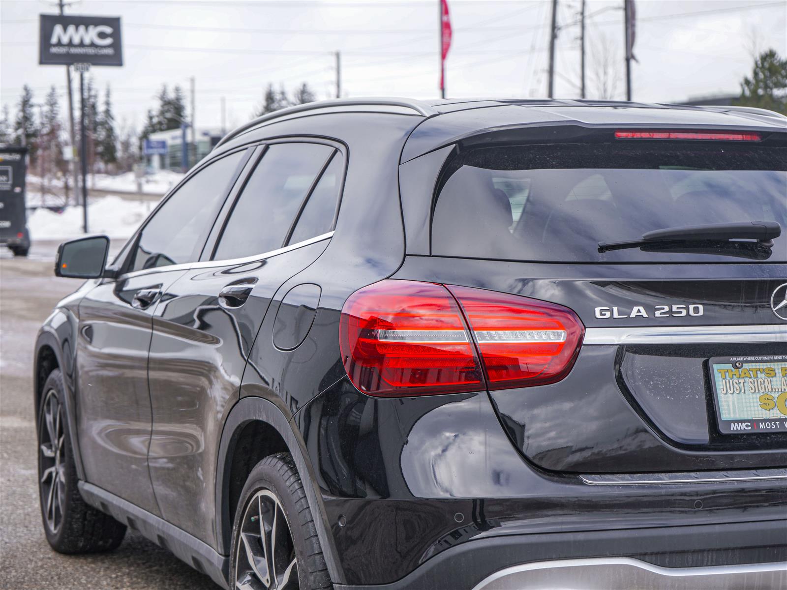 used 2020 Mercedes-Benz GLA 250 car, priced at $28,752