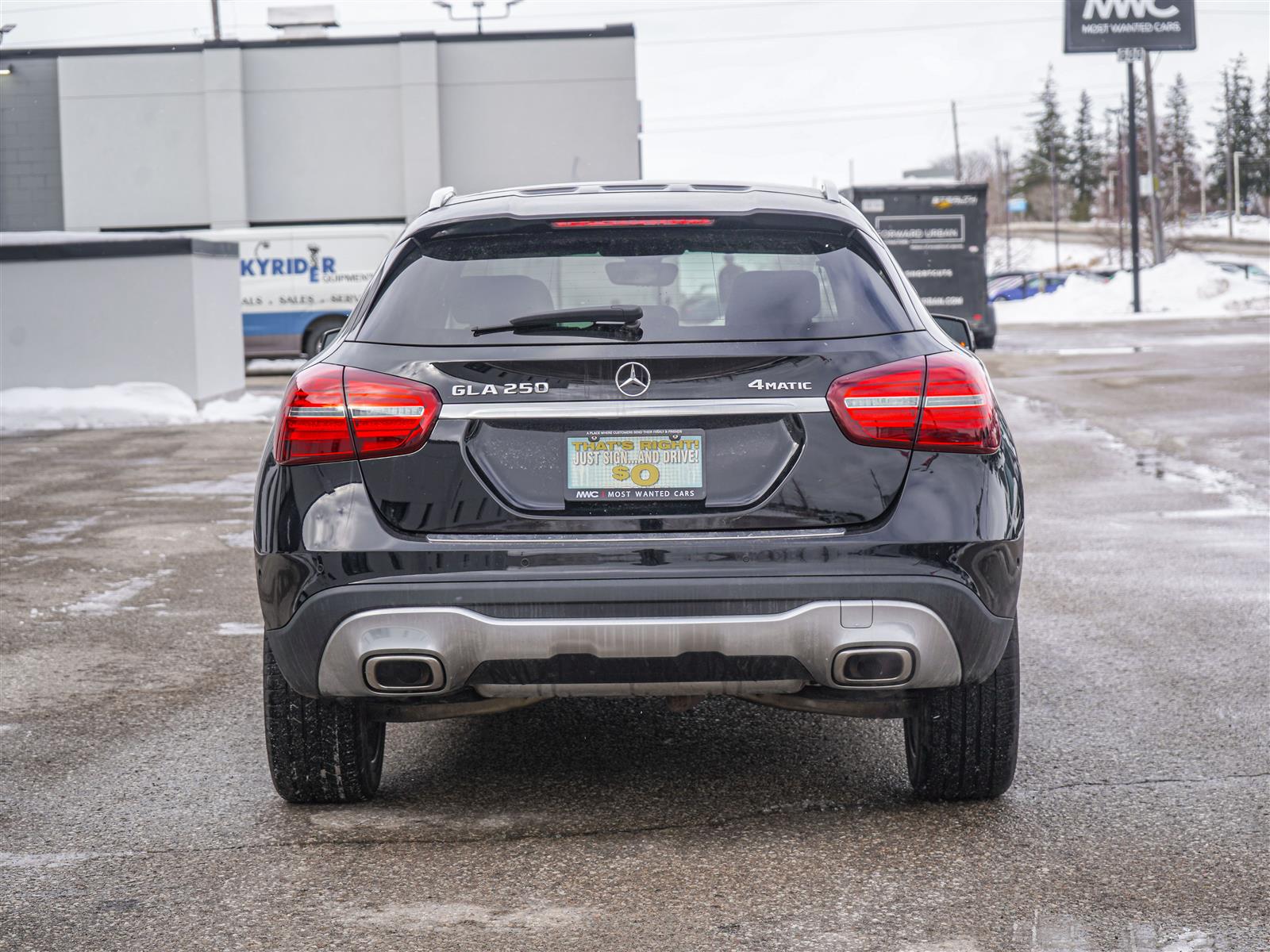 used 2020 Mercedes-Benz GLA 250 car, priced at $28,752