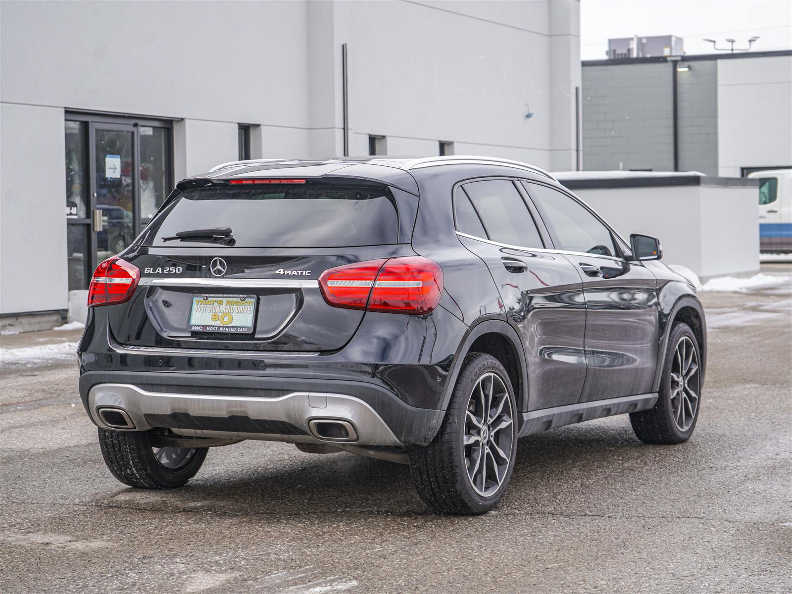 used 2020 Mercedes-Benz GLA 250 car, priced at $28,752