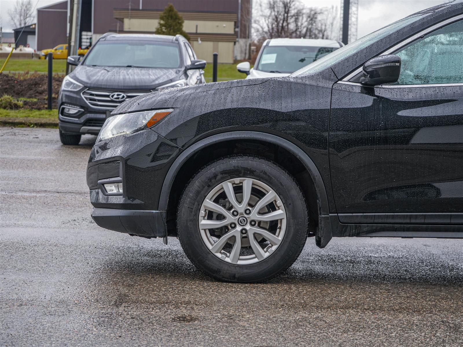 used 2019 Nissan Rogue car, priced at $19,963