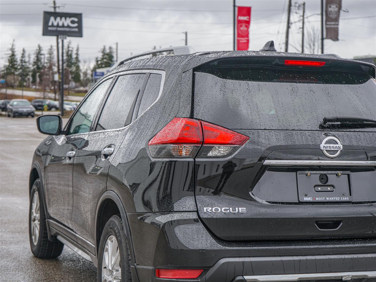 used 2019 Nissan Rogue car, priced at $19,963