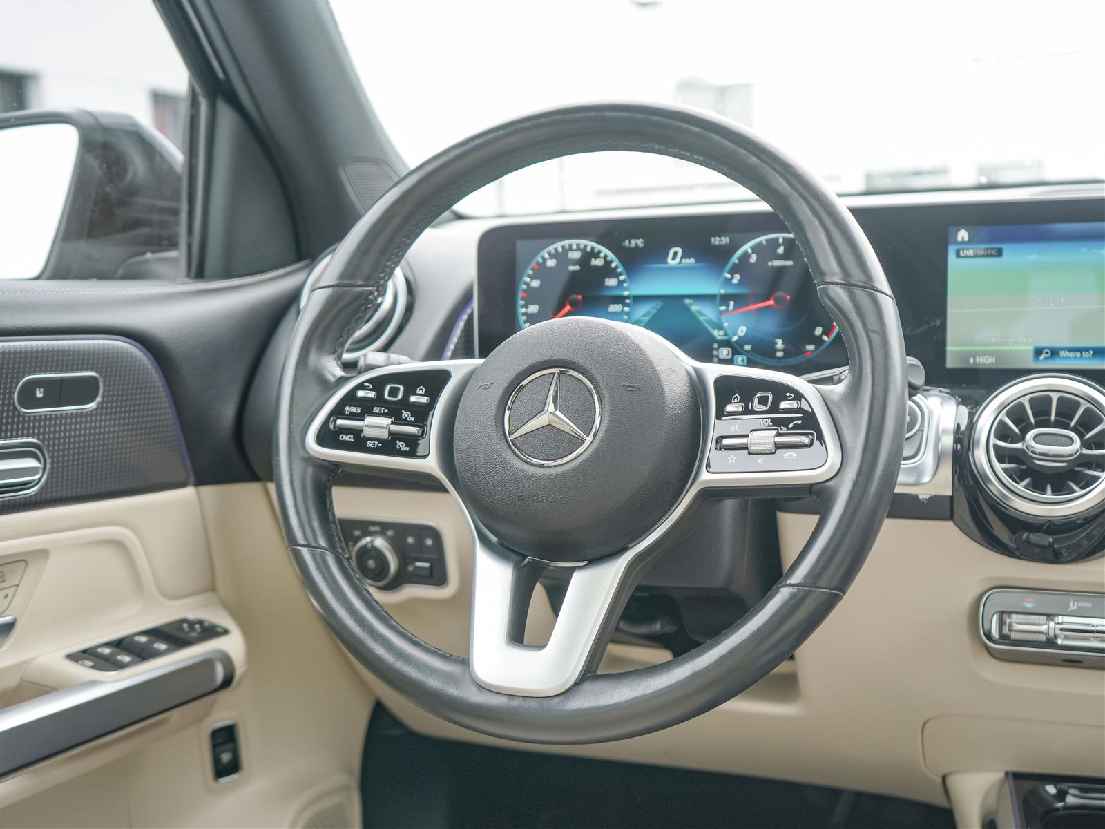 used 2020 Mercedes-Benz GLB 250 car, priced at $30,352