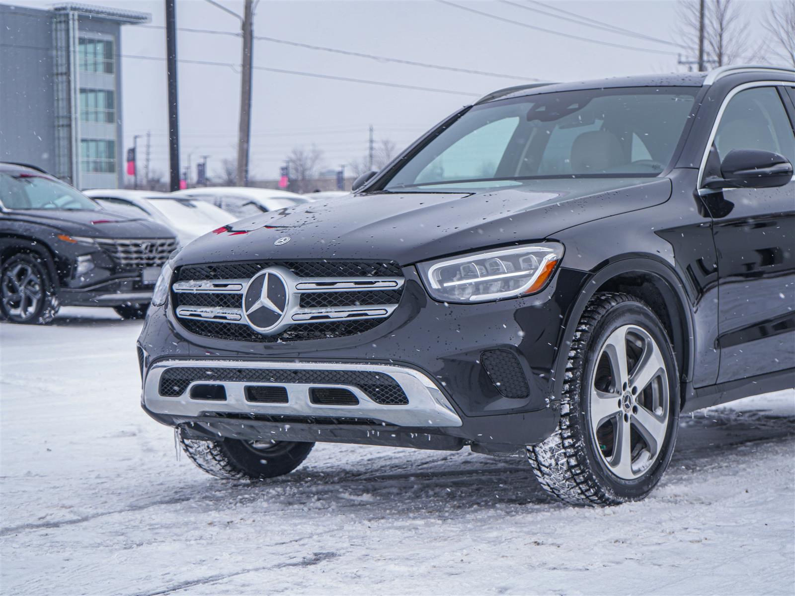 used 2020 Mercedes-Benz GLC 300 car, priced at $30,253